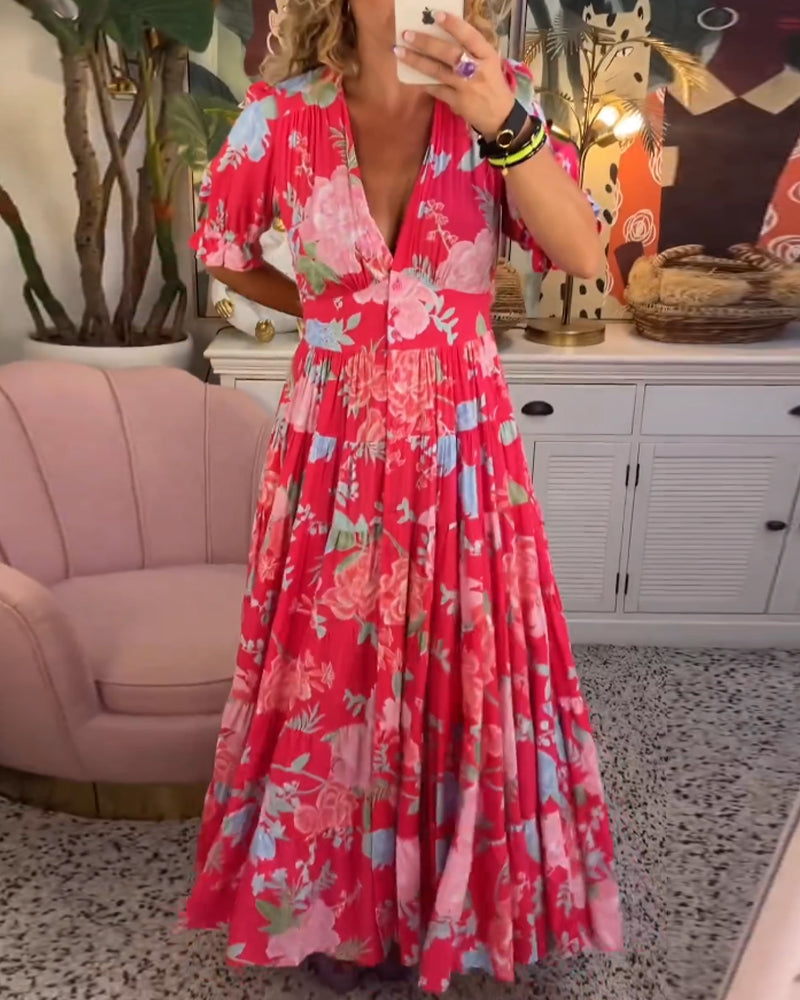 Vestido com bolso e decote em V com estampa floral