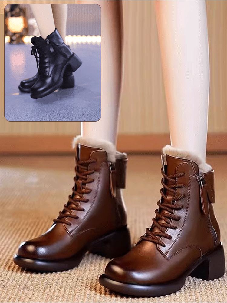 Botas Britânicas Vintage em Couro